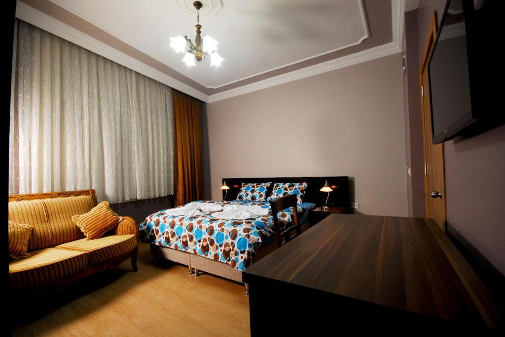 Hotel Subrosa
