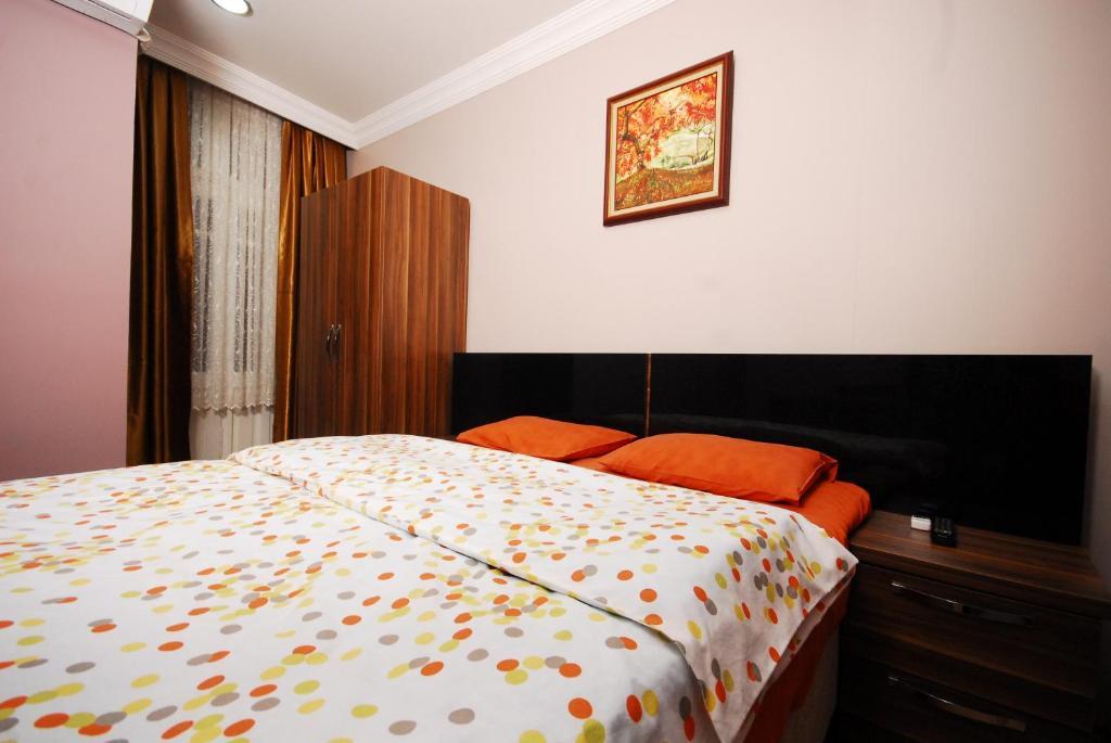 Subrosa Hotel
