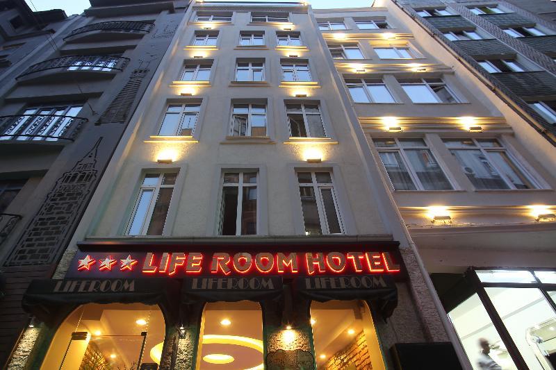 Life Otel 3*
