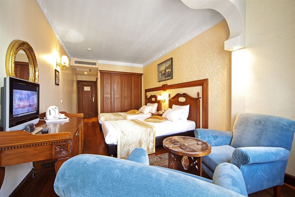 Triton Hotel