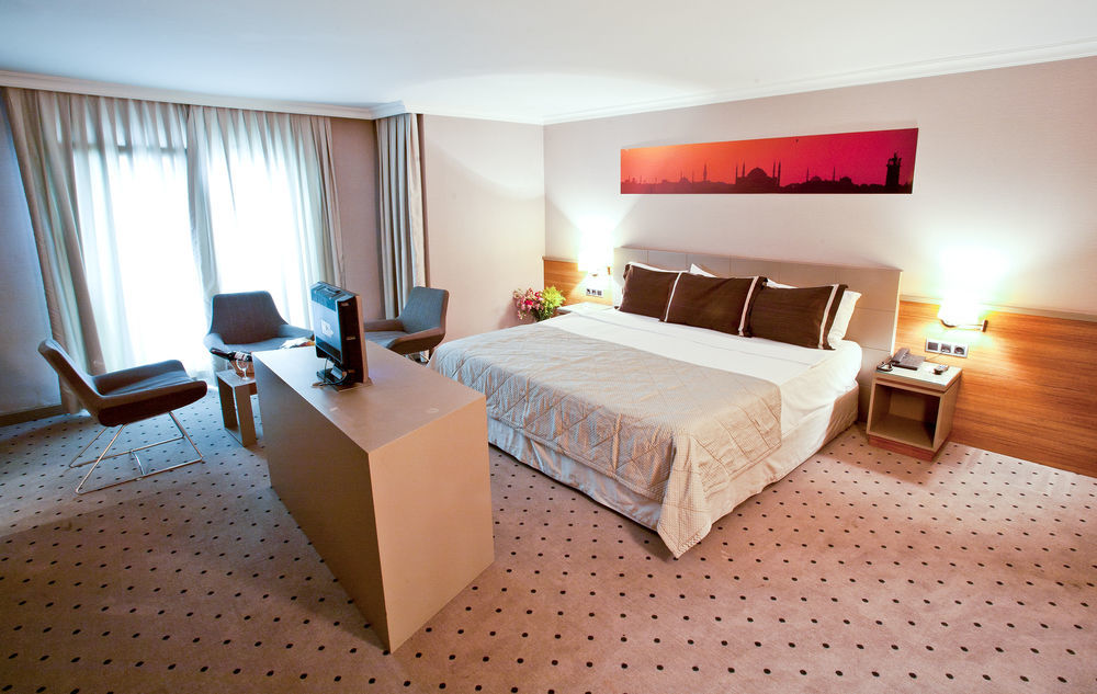 Hotel Klas Old 4*