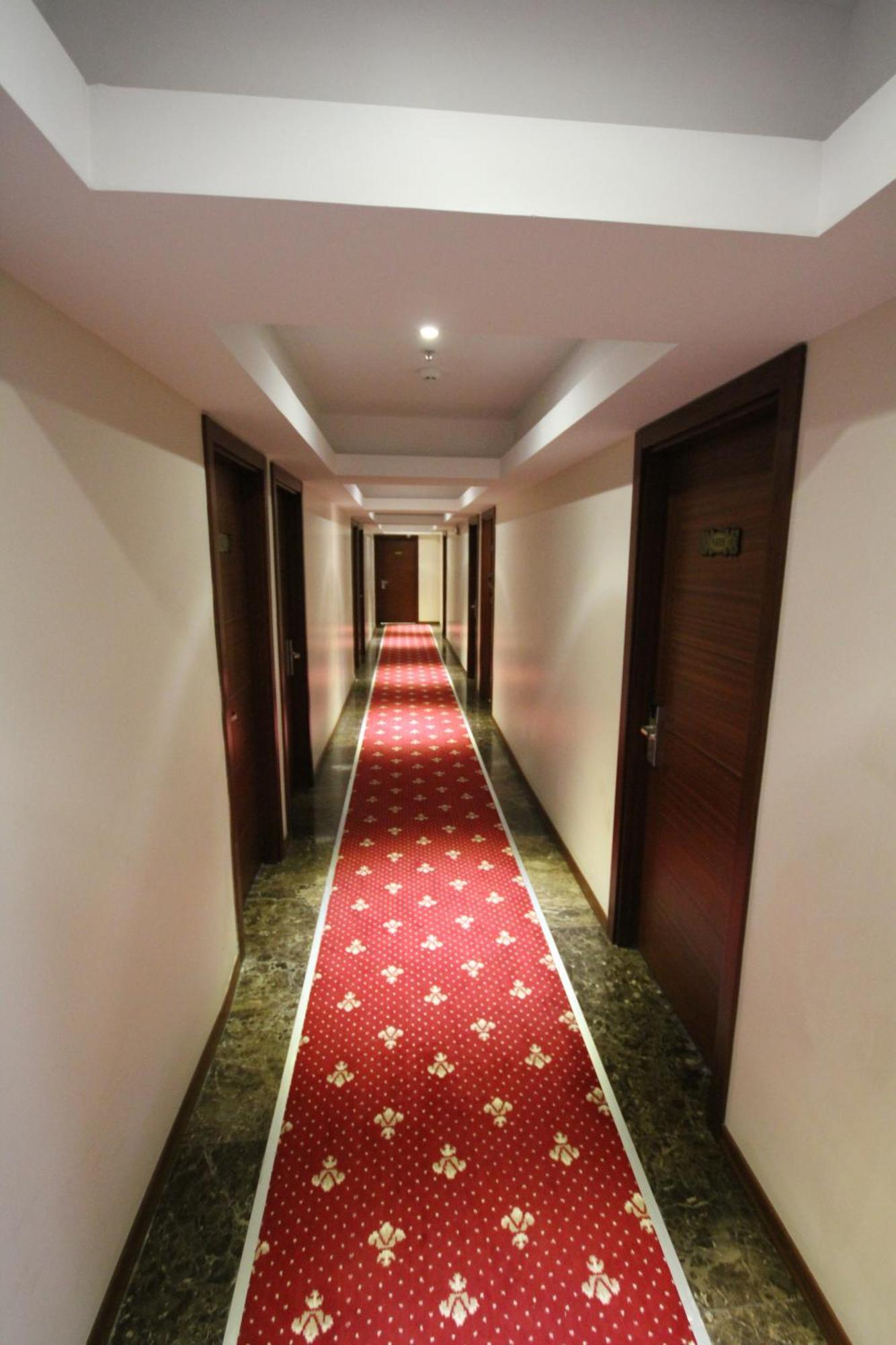 Hotel Grand Washington