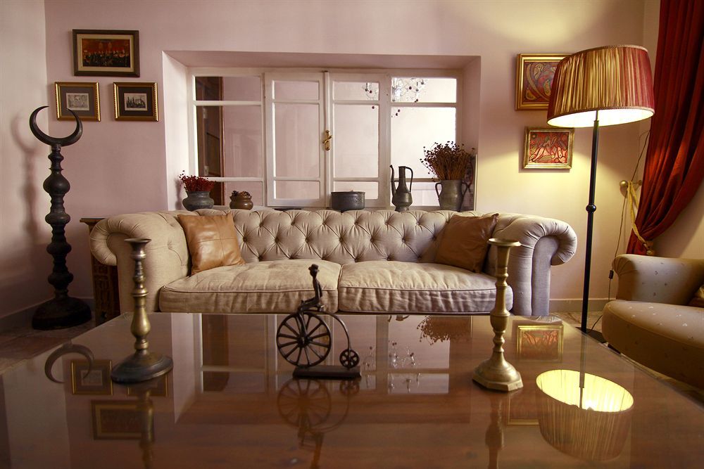 Uyan-special Category Hotel