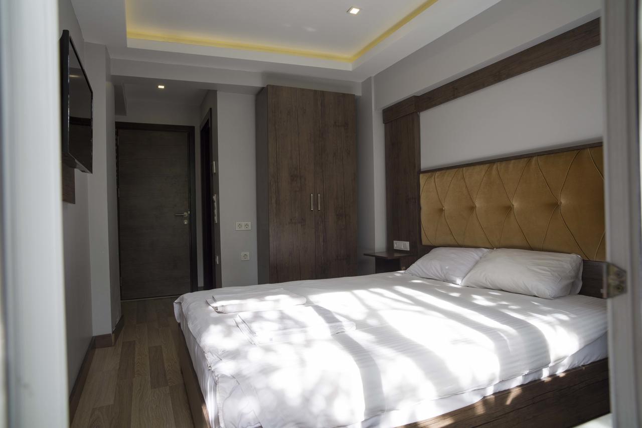 Hostel Bucoleon By Cheers *