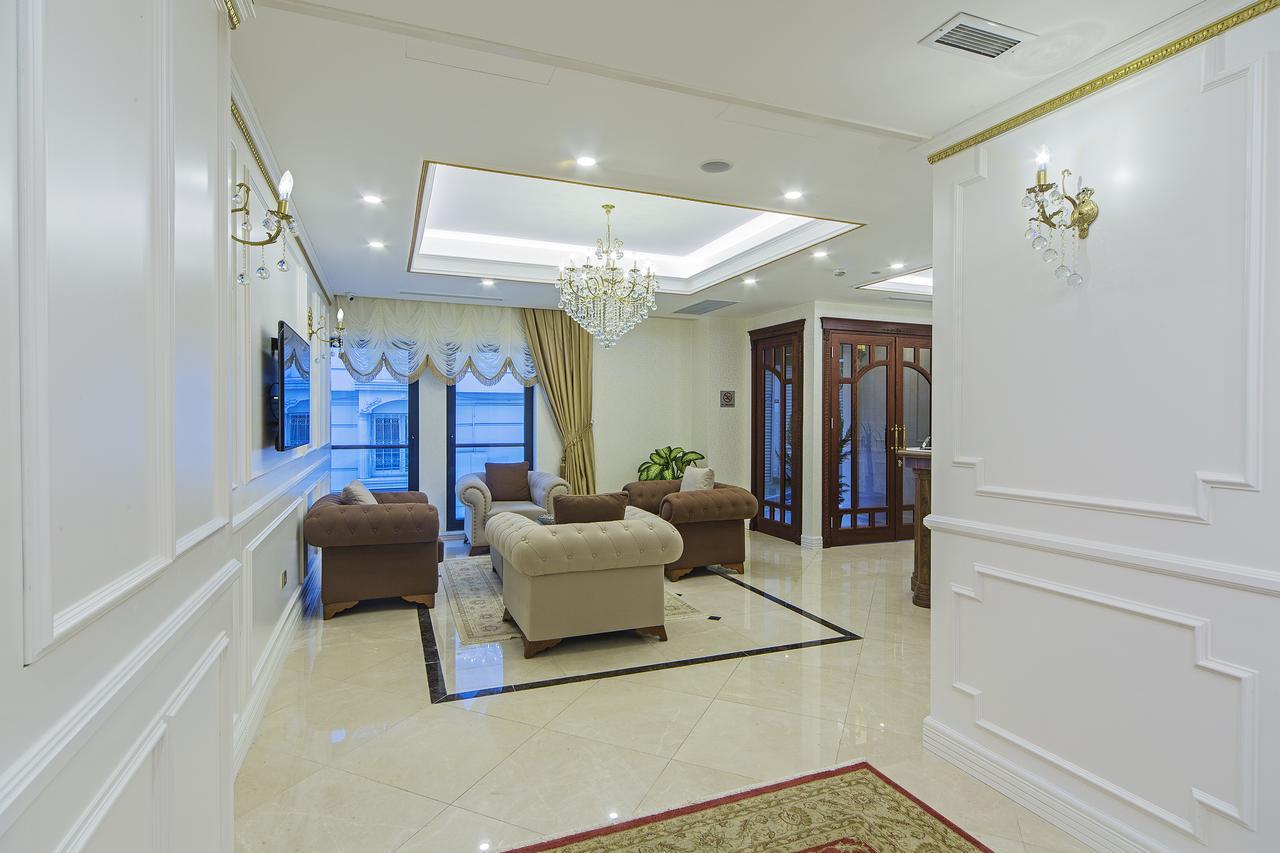 Hotel Grand Naki 3*