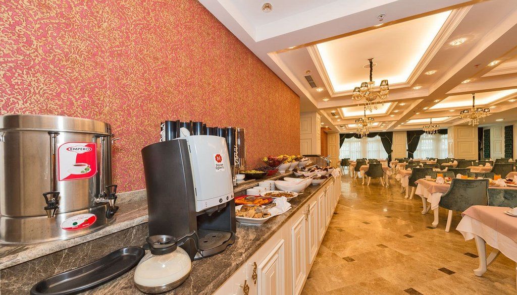 Hotel Marnas