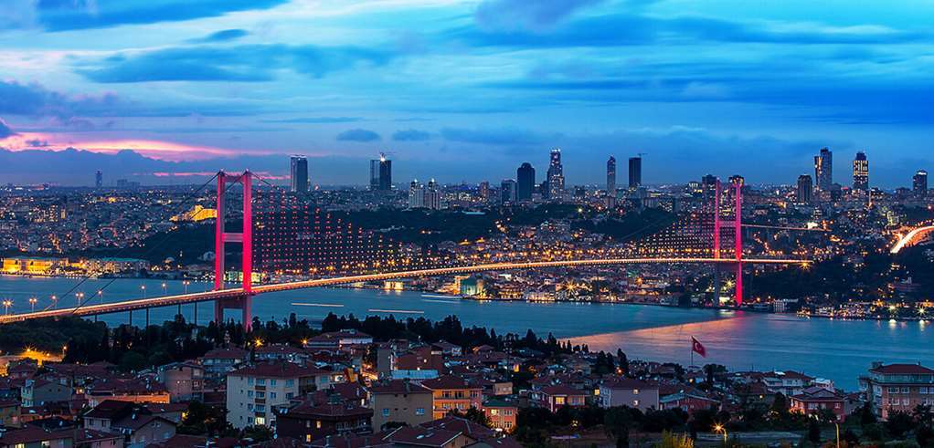Hotel Golden Tulip Bayrampasa 5*