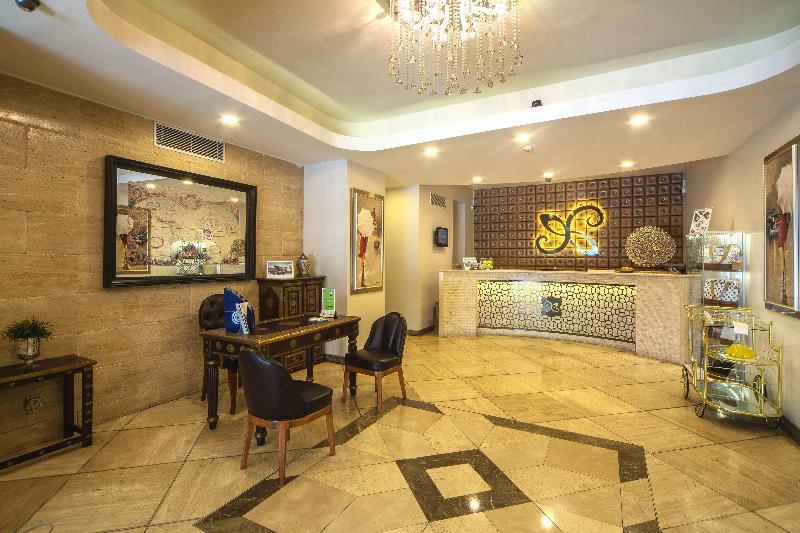 Elegance 3*