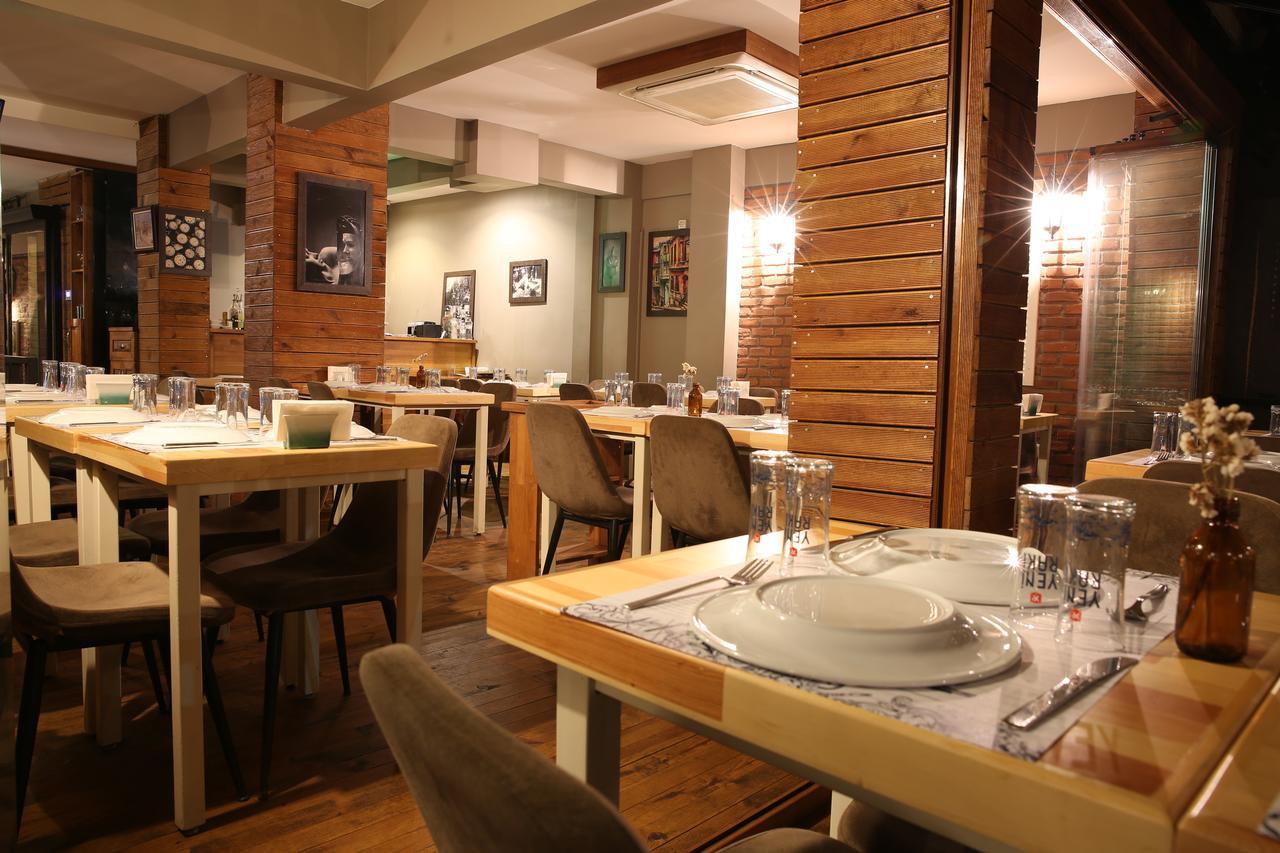 Kuzen (adults Only)