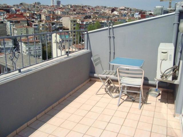 Aparthotel The Y