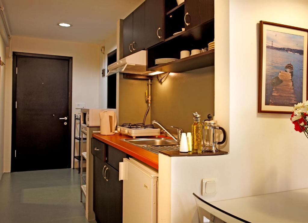 Aparthotel The Y