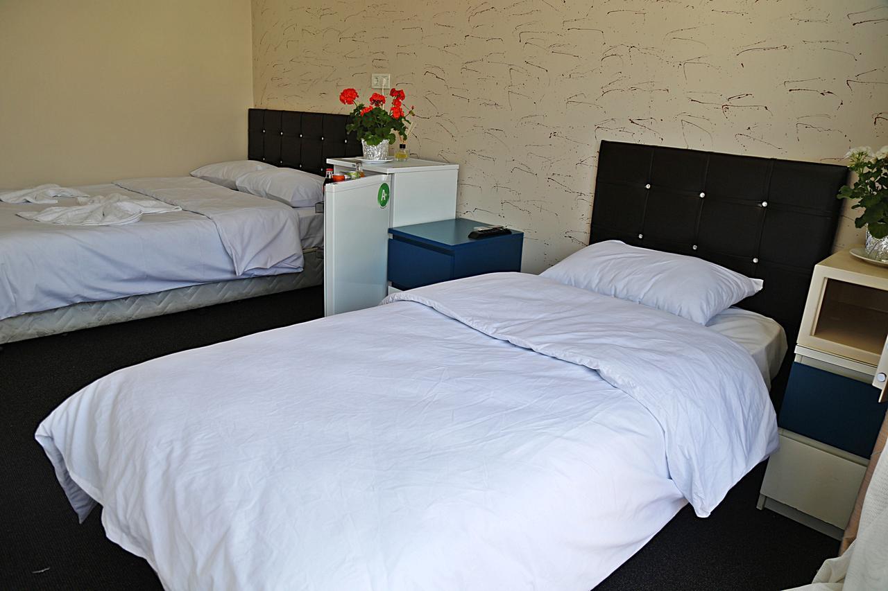 Aparthotel Family *