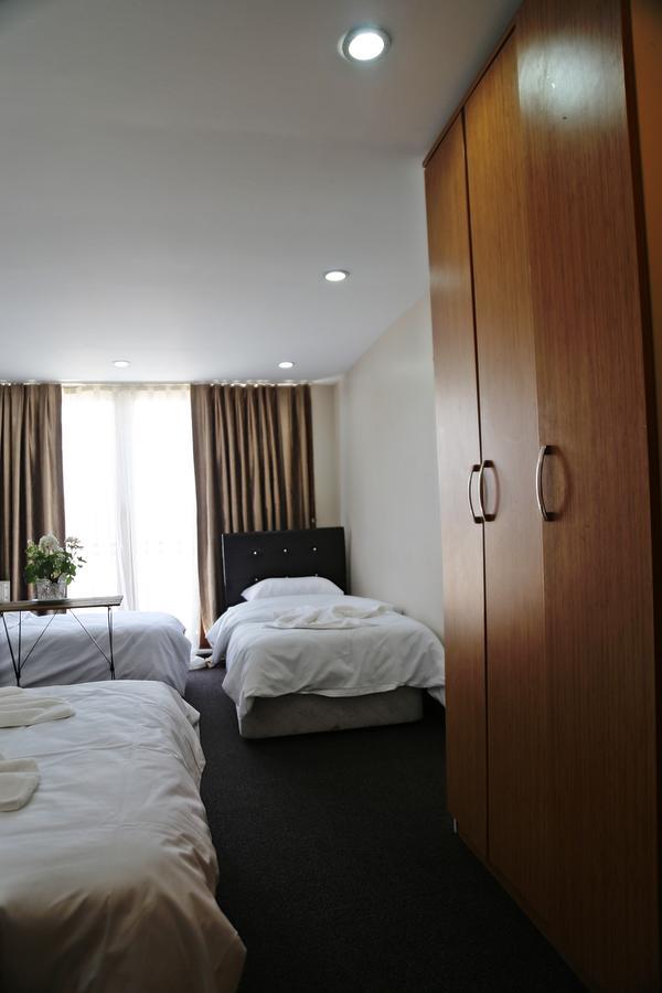 Aparthotel Family