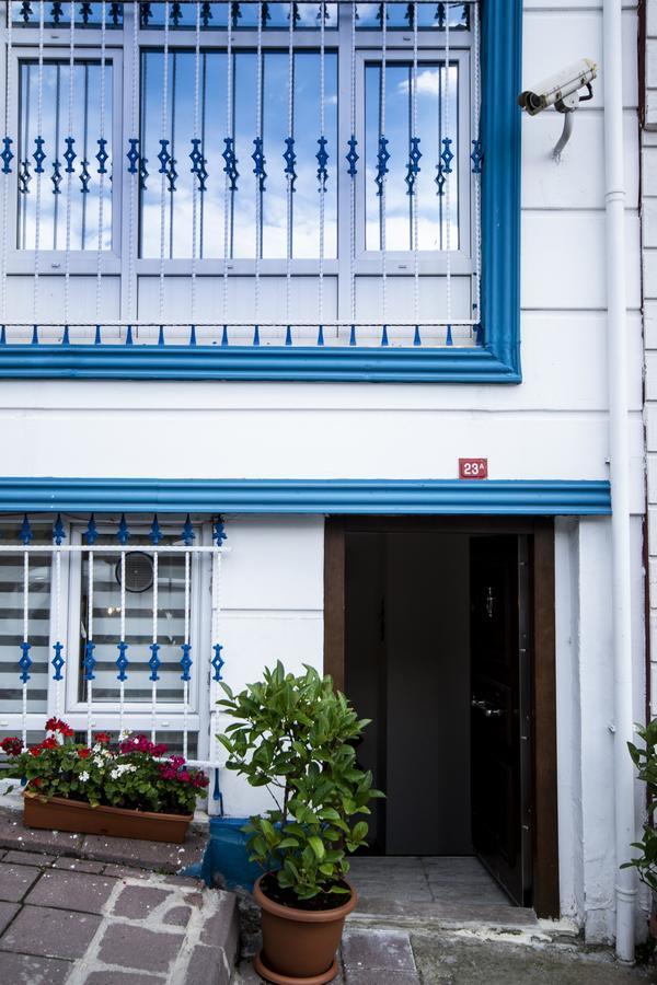 White Pearl Aparthotel 2*