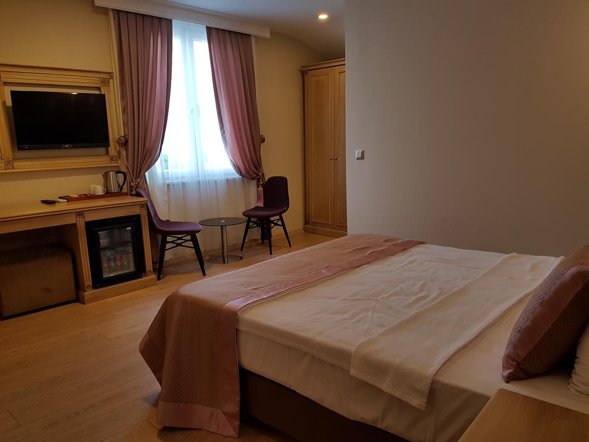 Hotel Apple Tree 3*