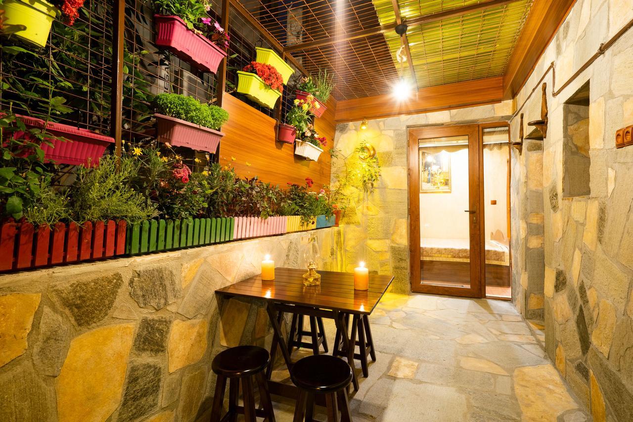 Chestnut Mansion Oldcity Hotel 2*