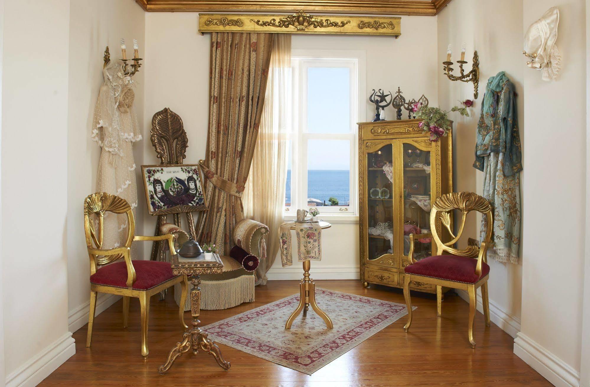 Erten Hotel