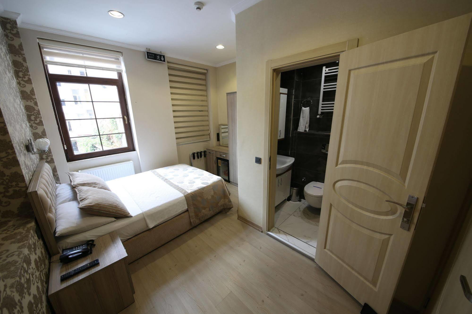 My Nevizadem Bed & Breakfast 3*