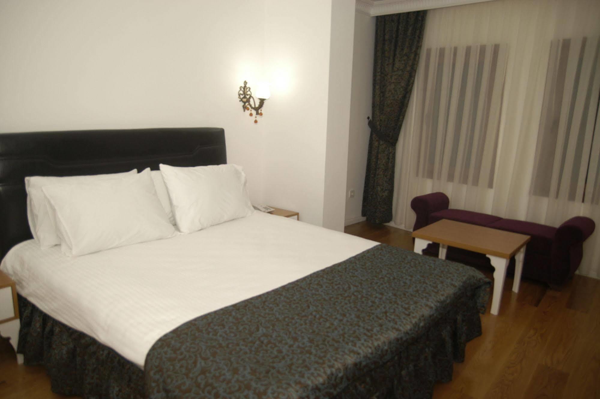 Jakaranda 3* Istanbul