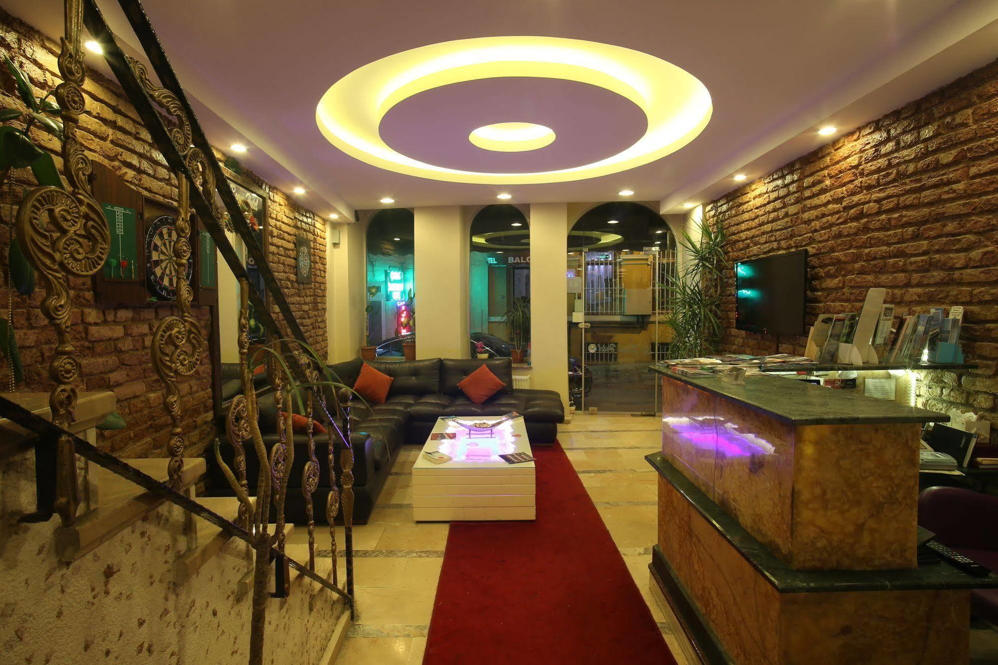 Life Otel 3*