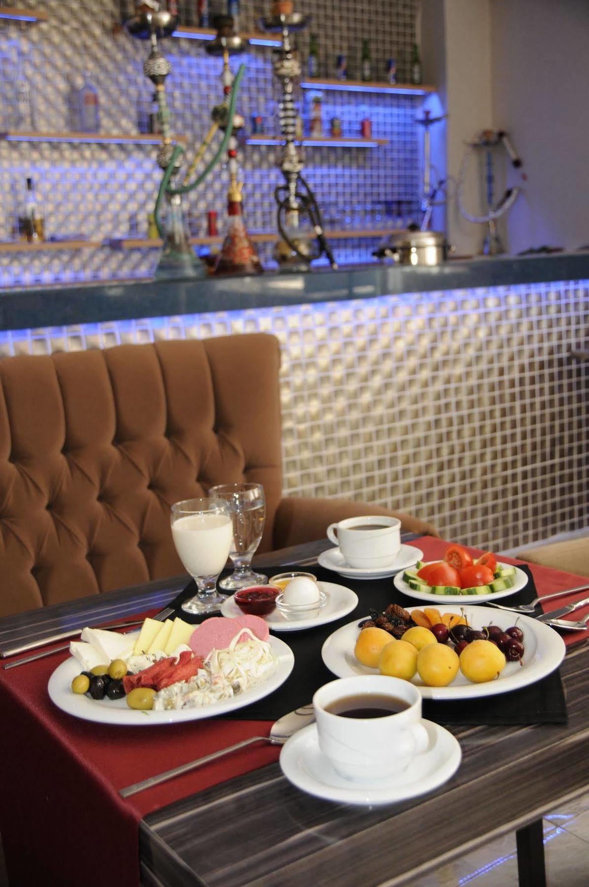Tamara Hotel