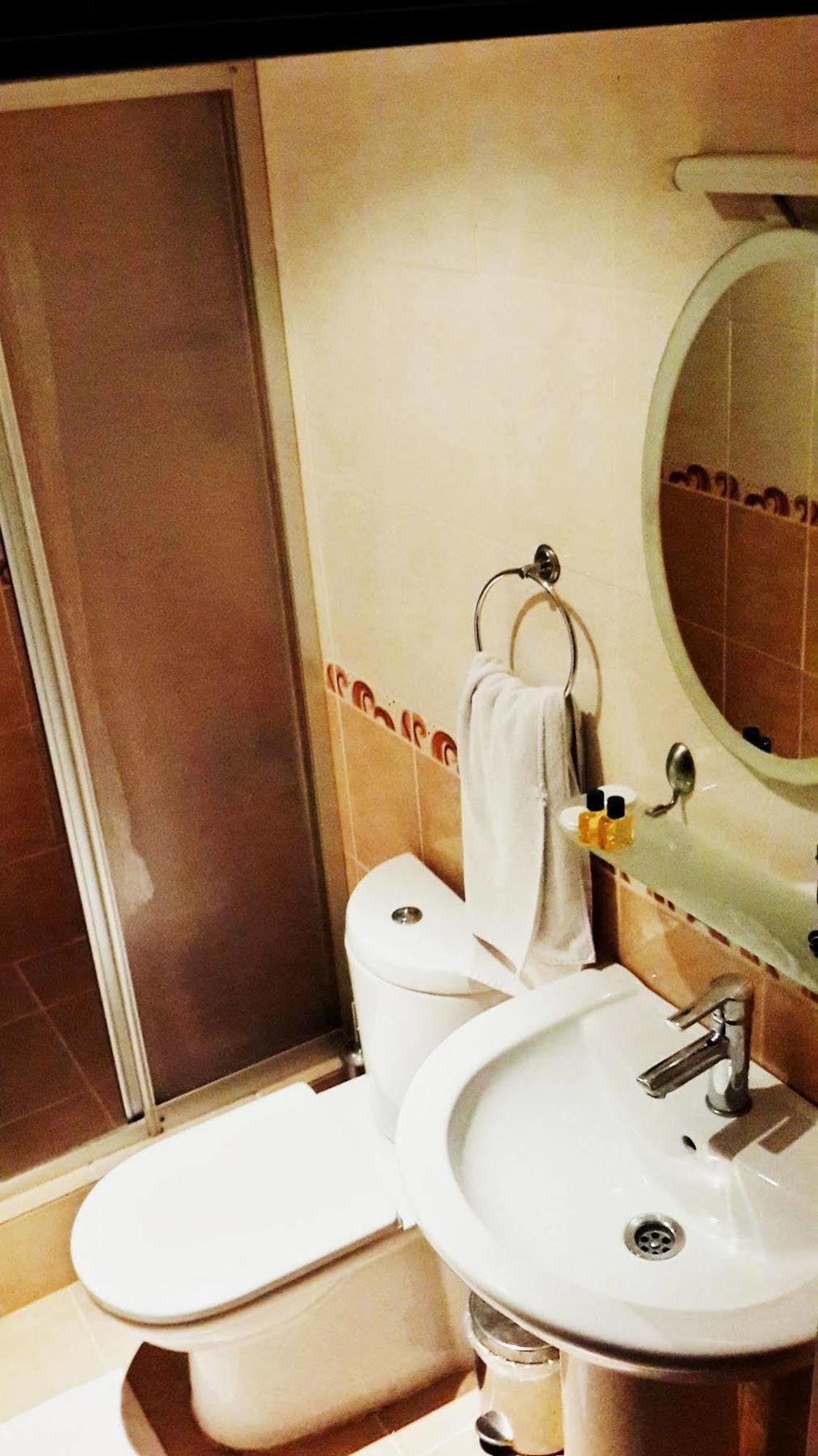 Hotel Gur 2*