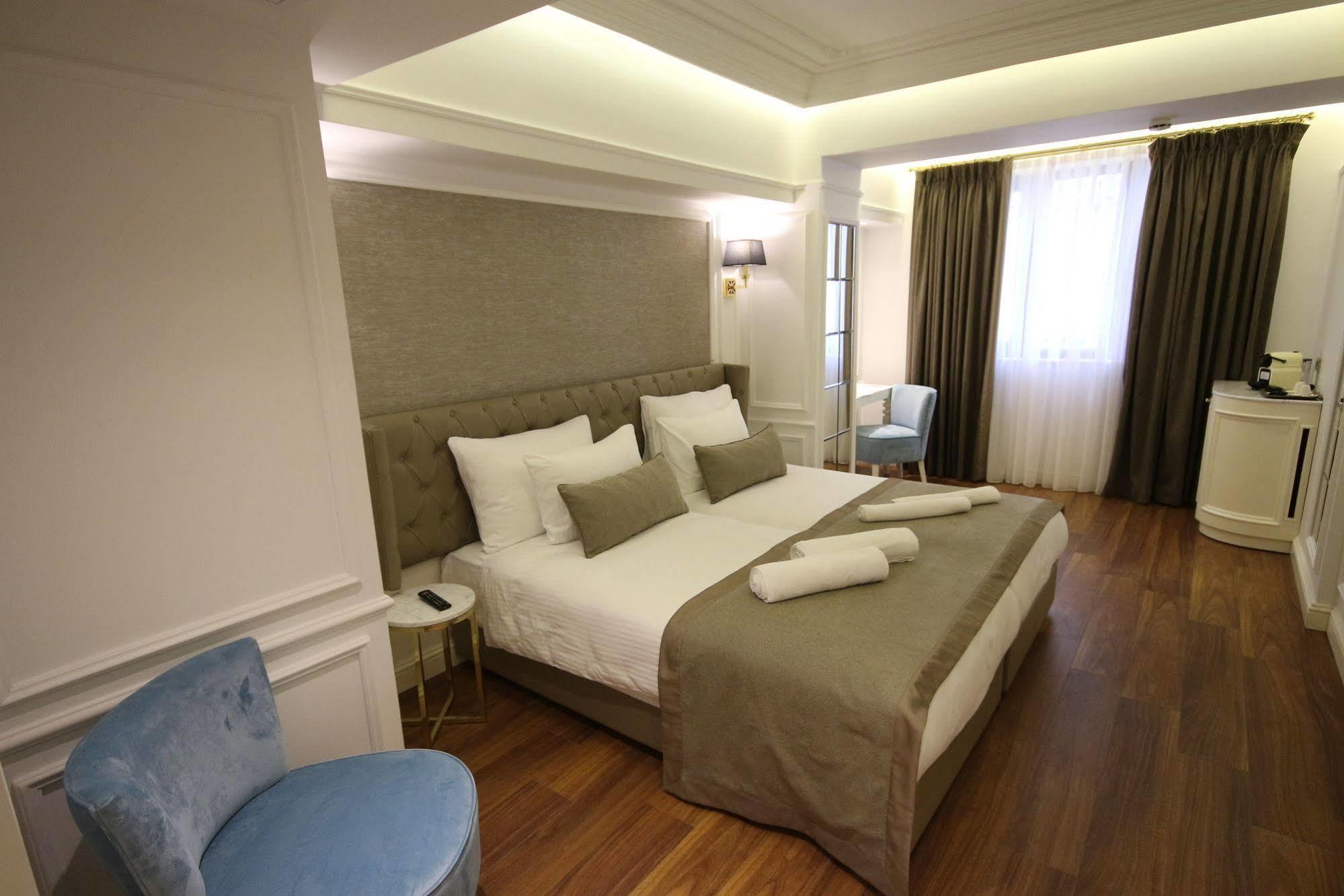 Hotel Mina - Special Category