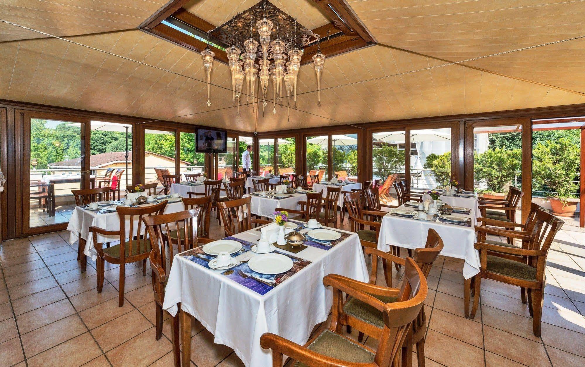 Otel Zeynep Sultan 3*