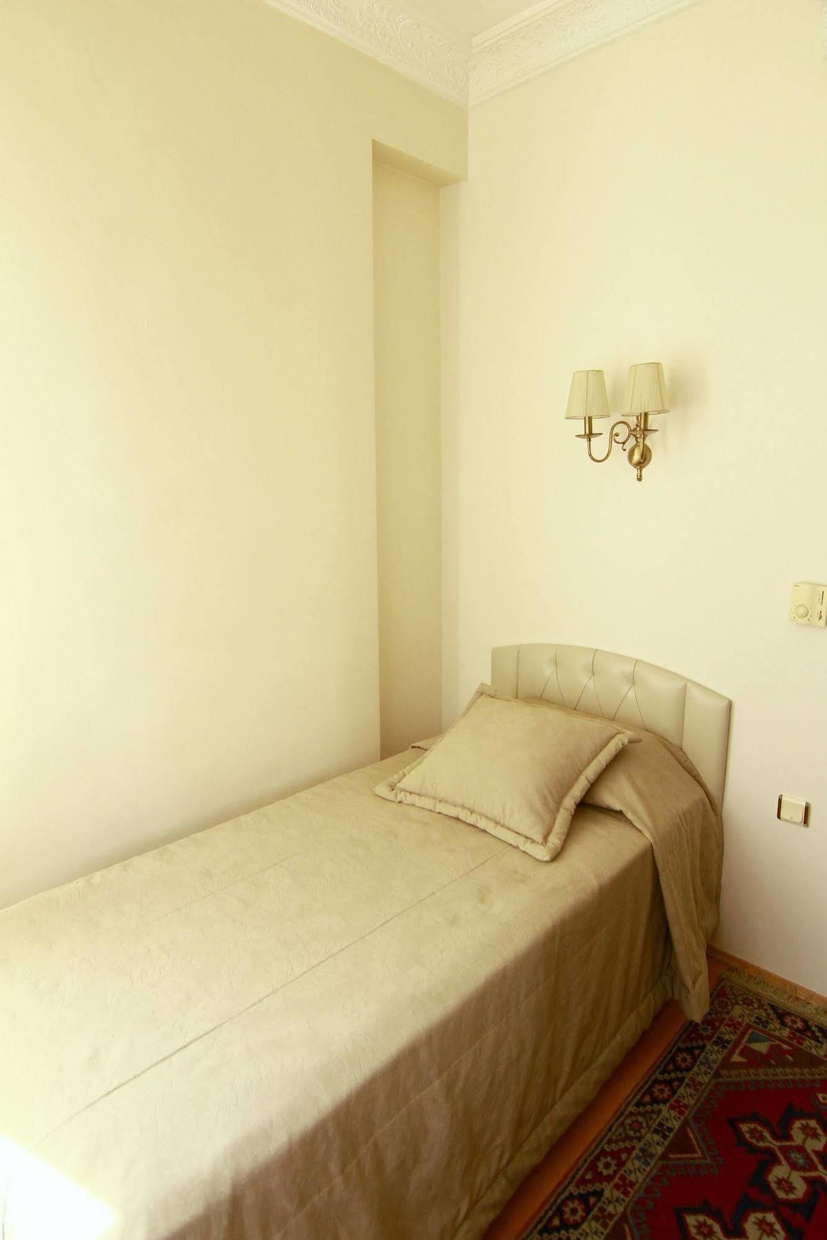 Uyan-special Category 3* Istanbul
