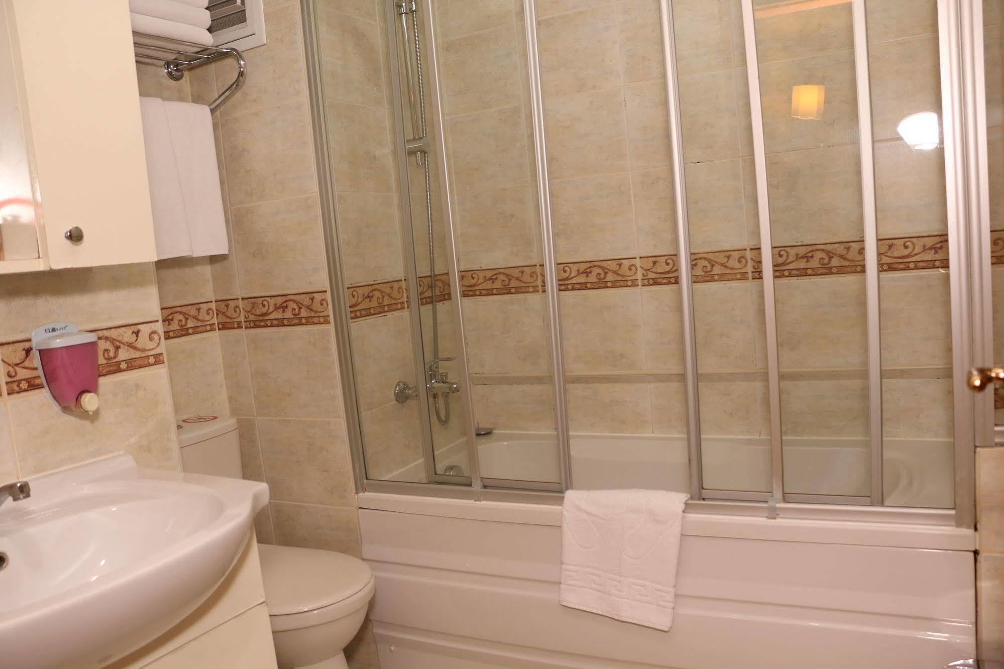 Hotel Ilkay Istanbul