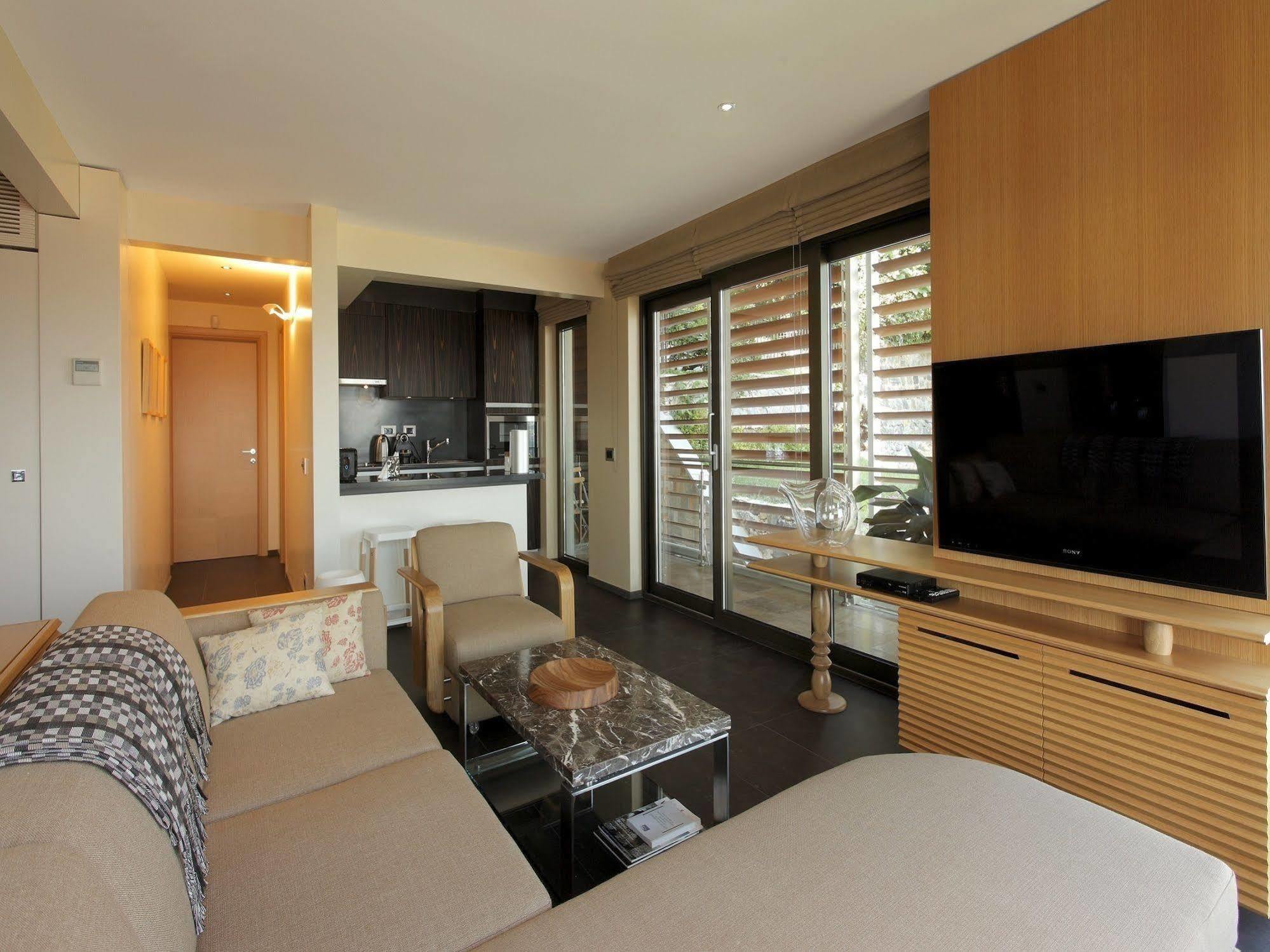Deris Bosphorus *