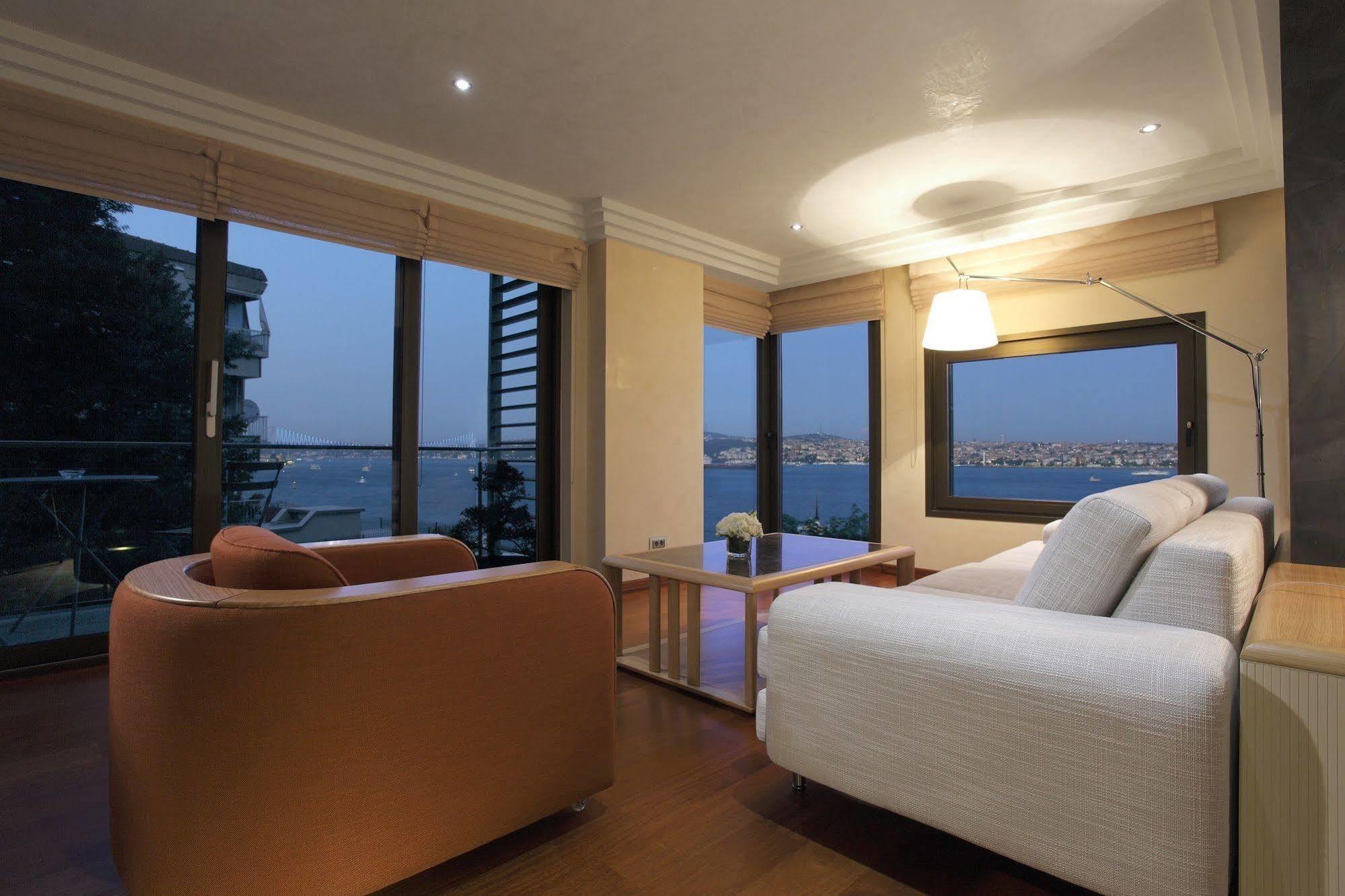 Deris Bosphorus Istanbul