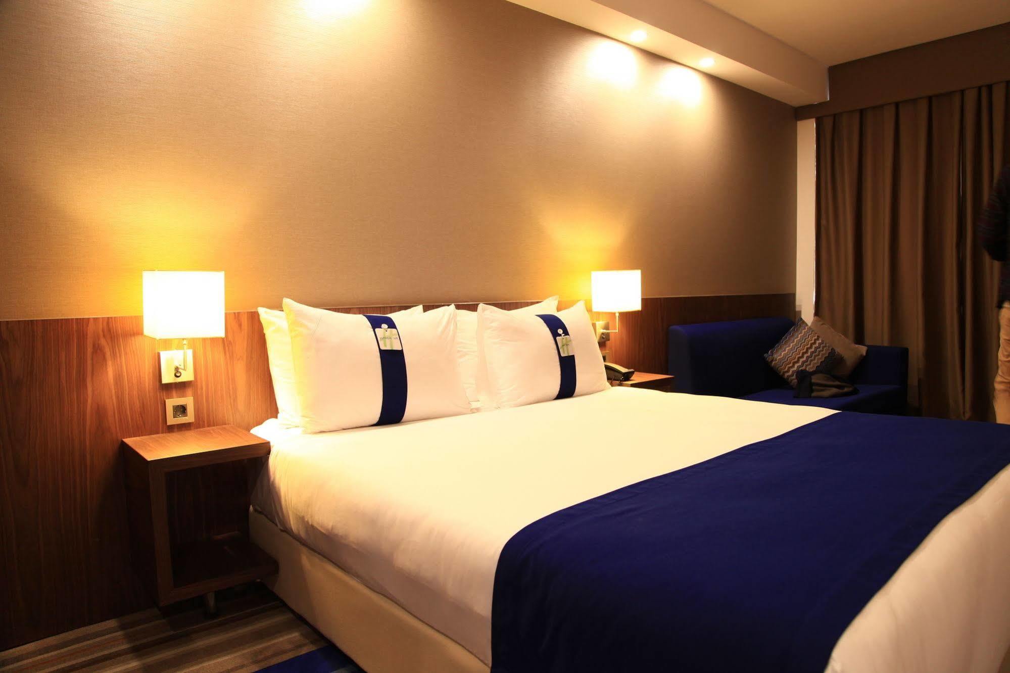 Liv Hotel
