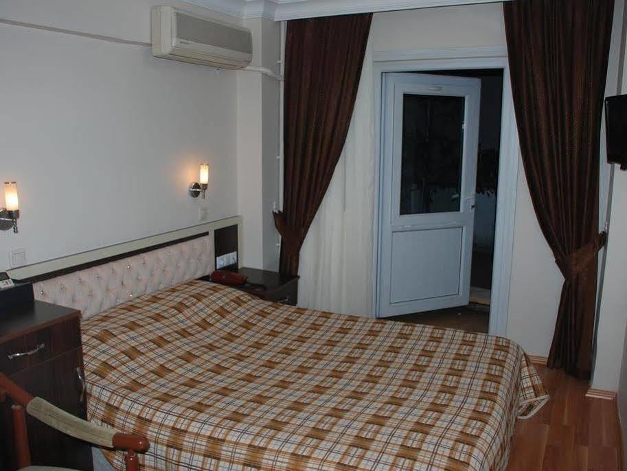 Otel Grand 3*