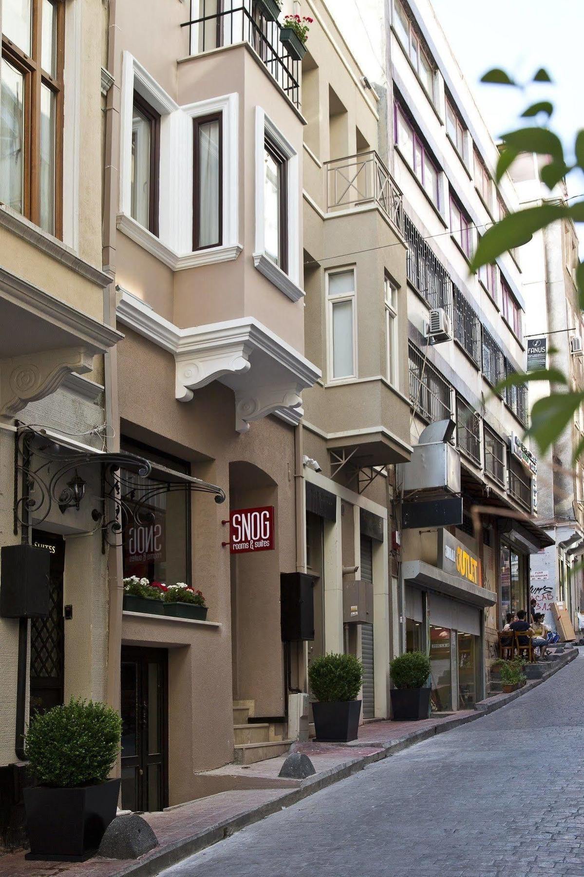 Hotel Snog & 5*