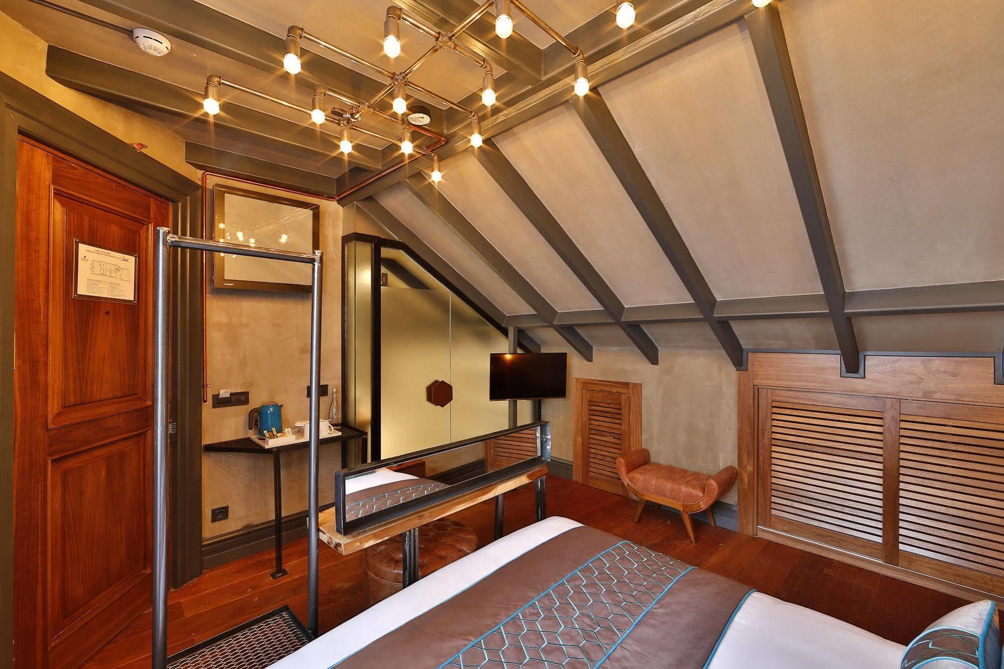 Hotel Sanat Boutique Hotel Pera 3*