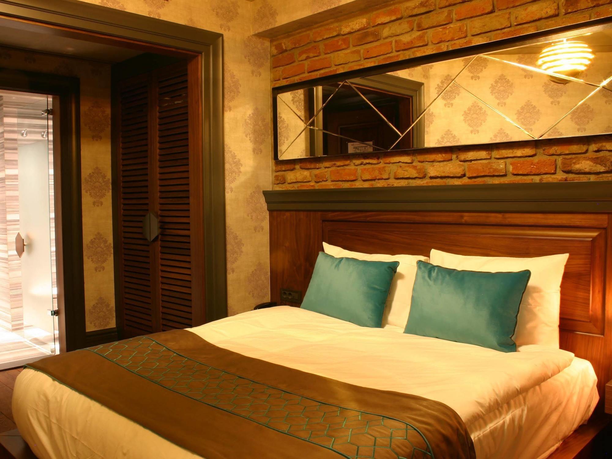 Sanat Boutique Hotel Pera 3*