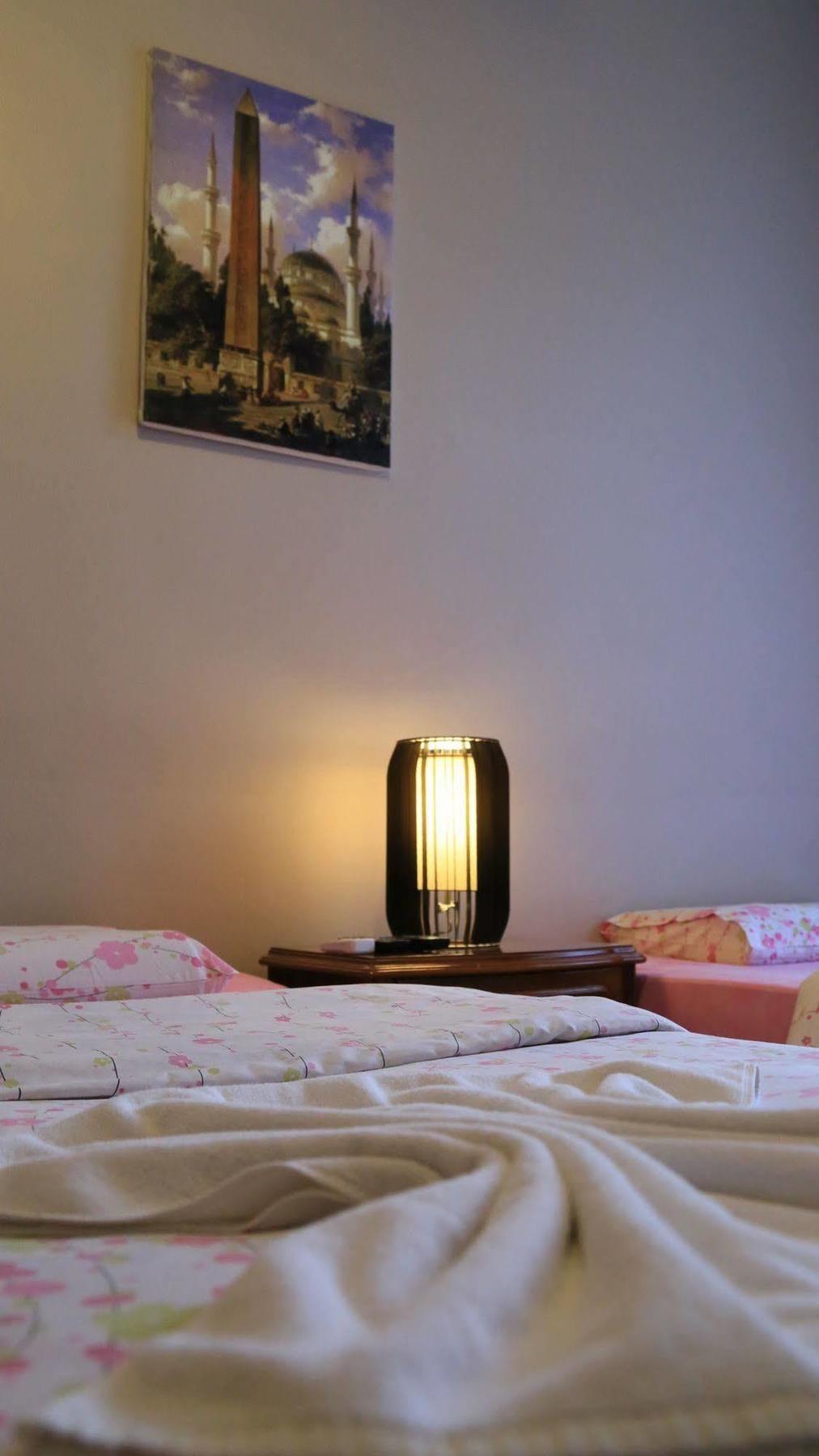 Hotel Subrosa 3*