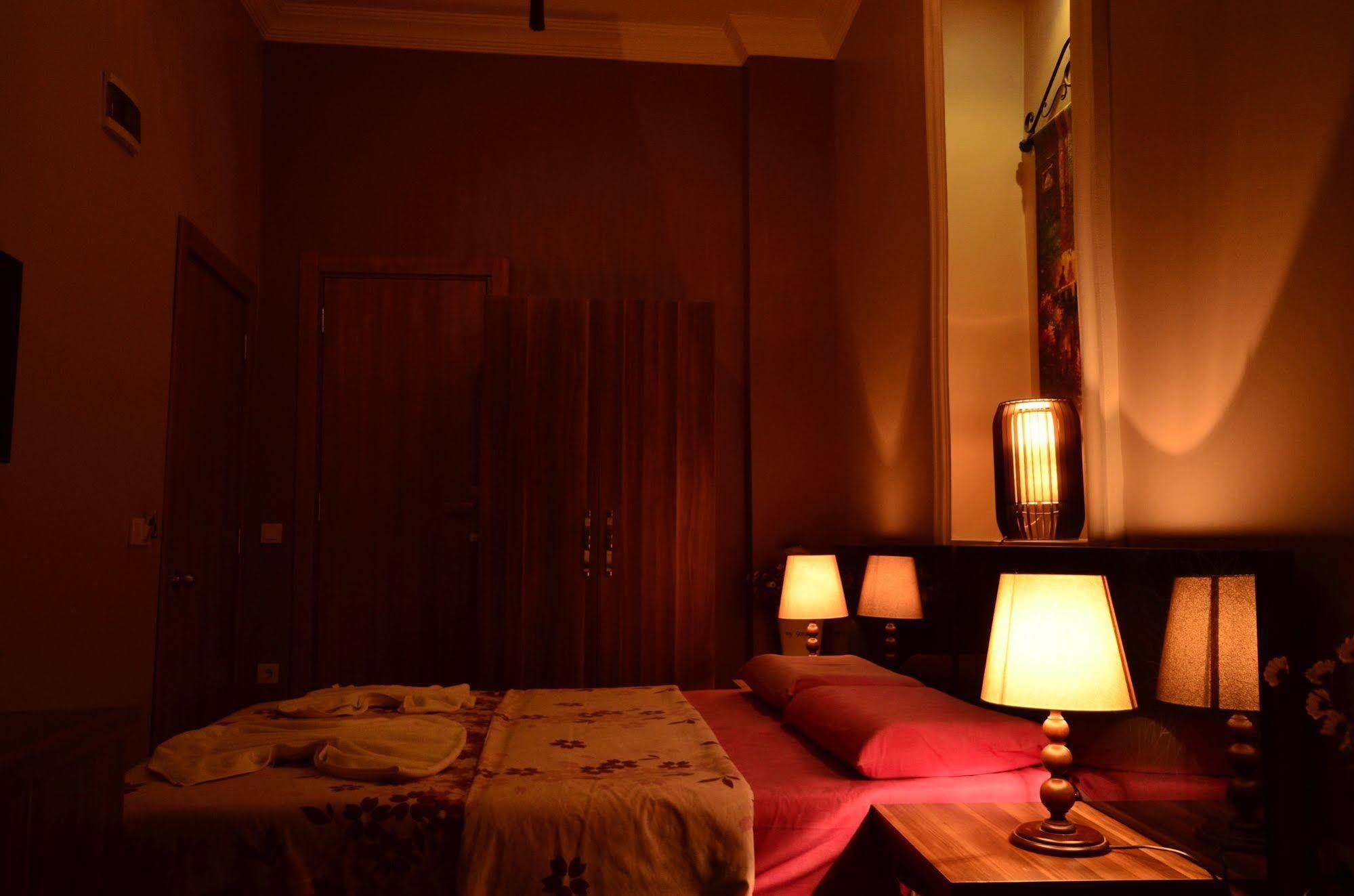 Subrosa Hotel