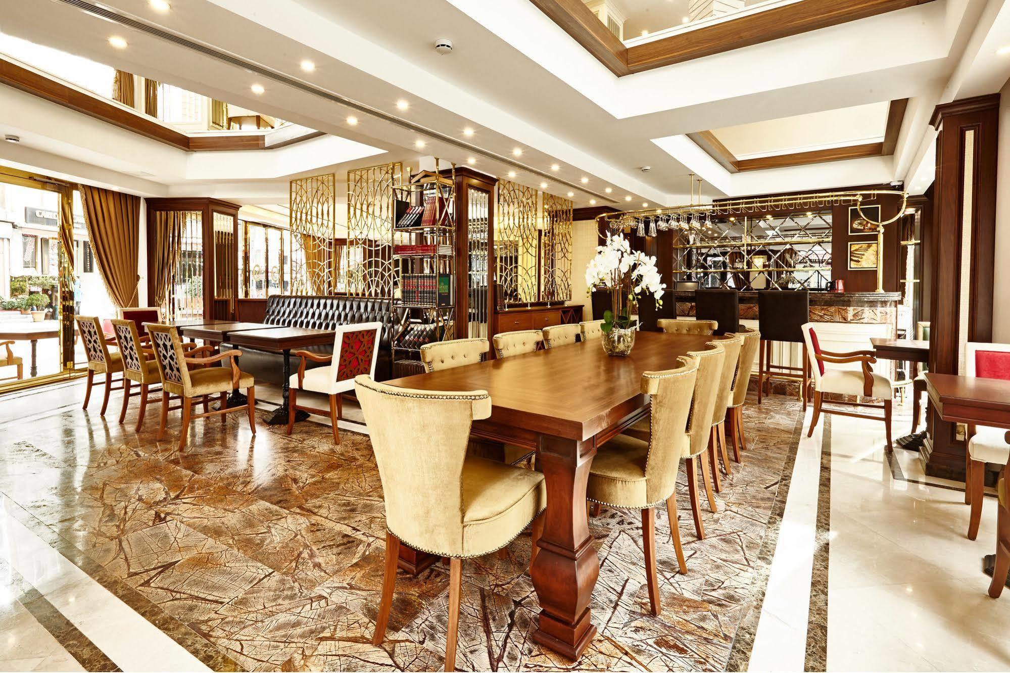 Otel Beethoven - Special Category