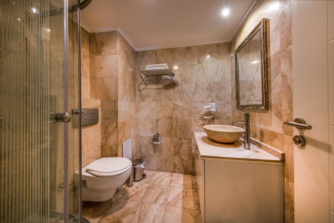 Otel Business