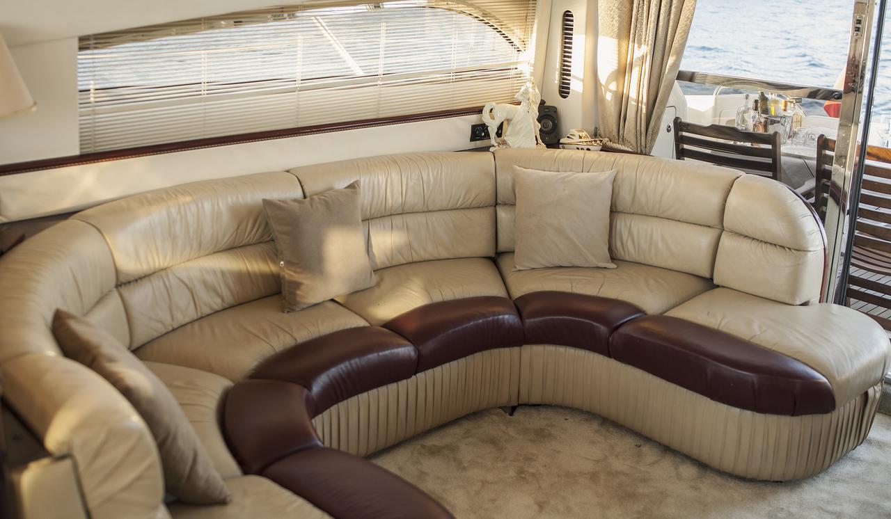 Botel Bosphorus Hermes *