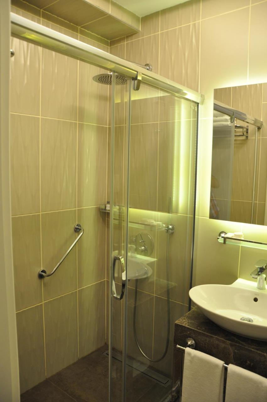 Centrum Hotel 2*