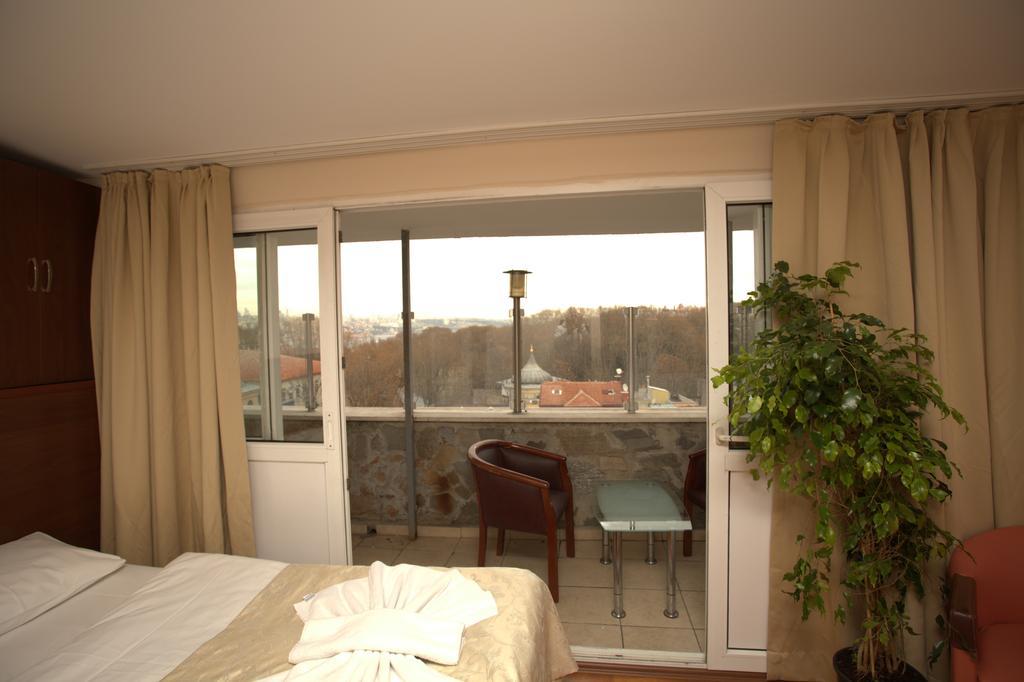 Otel Aquarium 3*