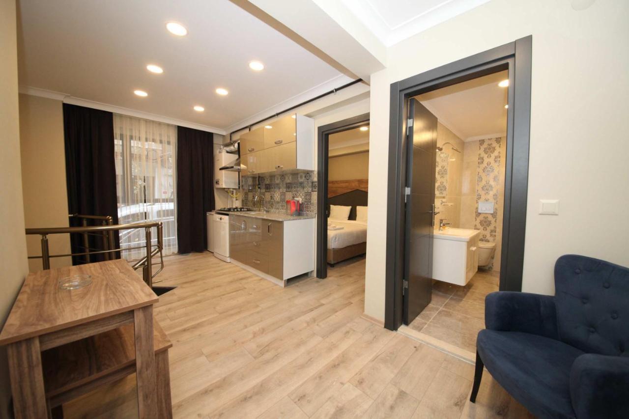 Corner Aparthotel