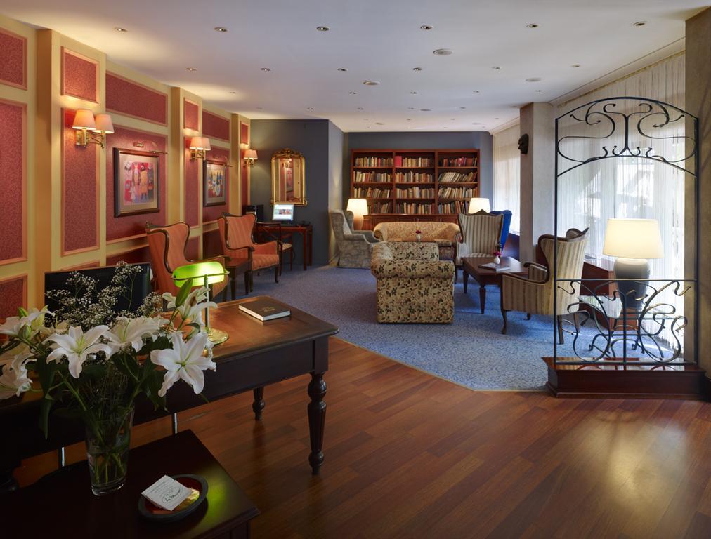 La Maison Hotel 3*