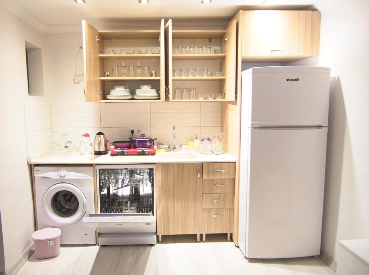 Taksim Square Apart Apartment