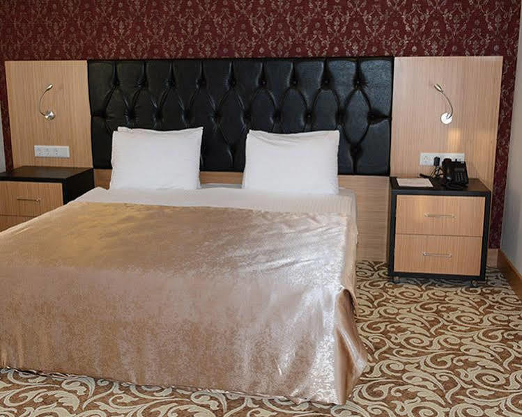 Vois Hotel 4*