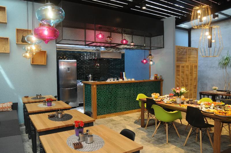 El Gusto Hotel 2*