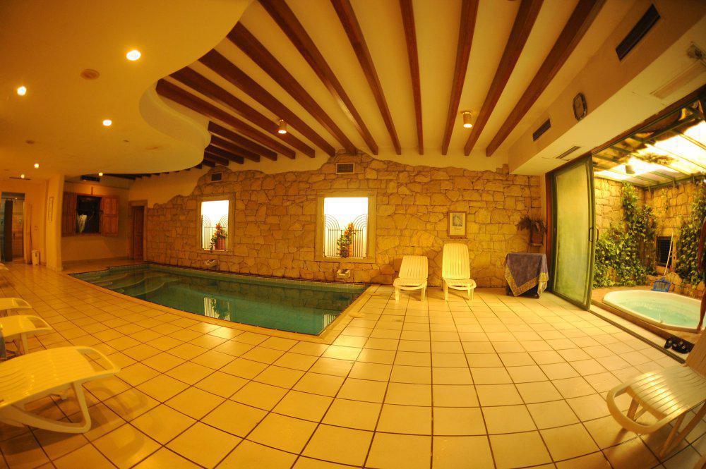 Royal Hotel 4*